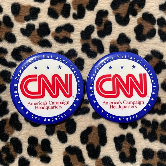 CNN 2000 Democratic National Convention 🇺🇸 Button Pin Pinback Vintage Y2K LA - Picture 3 of 11